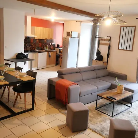 度假居 Au Gre Des Saisons - Vulcania & Lemptegy